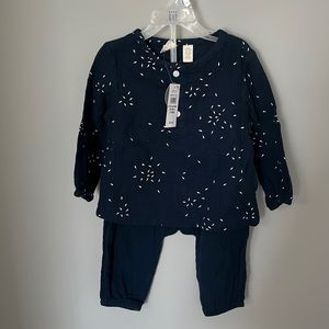 NWT Baby Gap 2-Piece Set - 6-12M